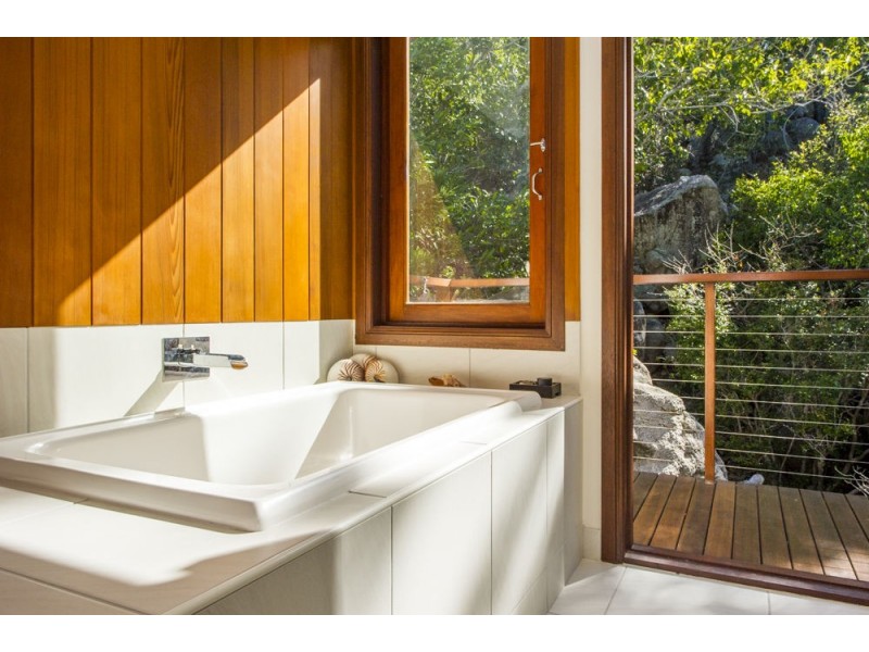 2/Lot 2/1 Picnic Street, Picnic Bay QLD 4819