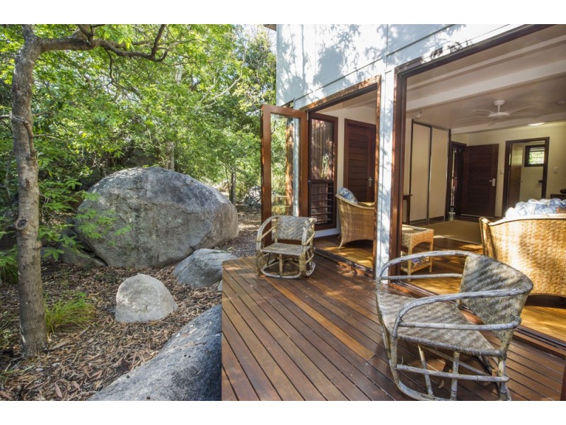 2/Lot 2/1 Picnic Street, Picnic Bay QLD 4819