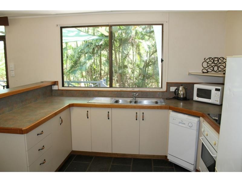 2 Winifred Street, Nelly Bay QLD 4819