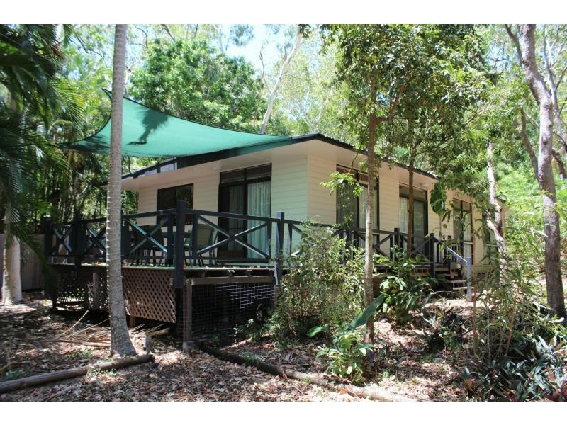 2 Winifred Street, Nelly Bay QLD 4819