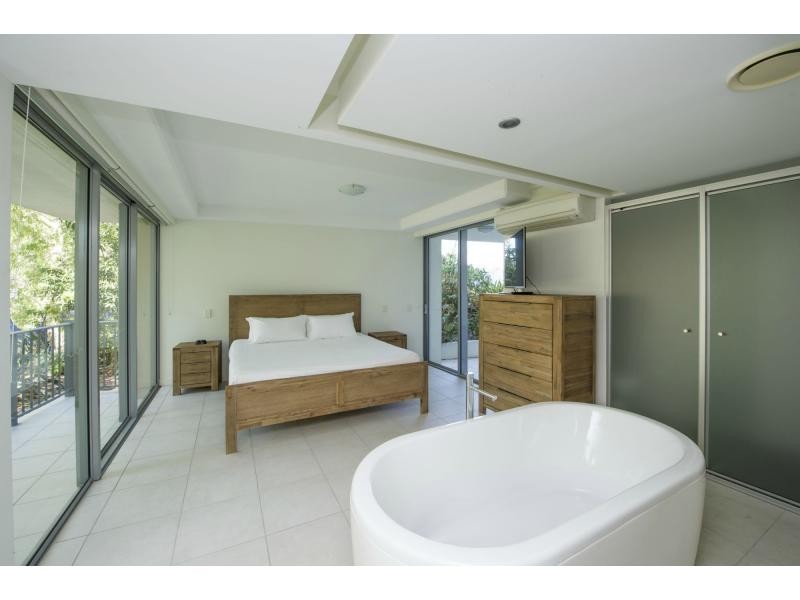 811/123 Sooning St (Blue On Blue), Nelly Bay QLD 4819