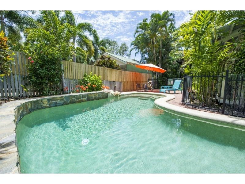 2/56 Hayles Avenue, Arcadia QLD 4819