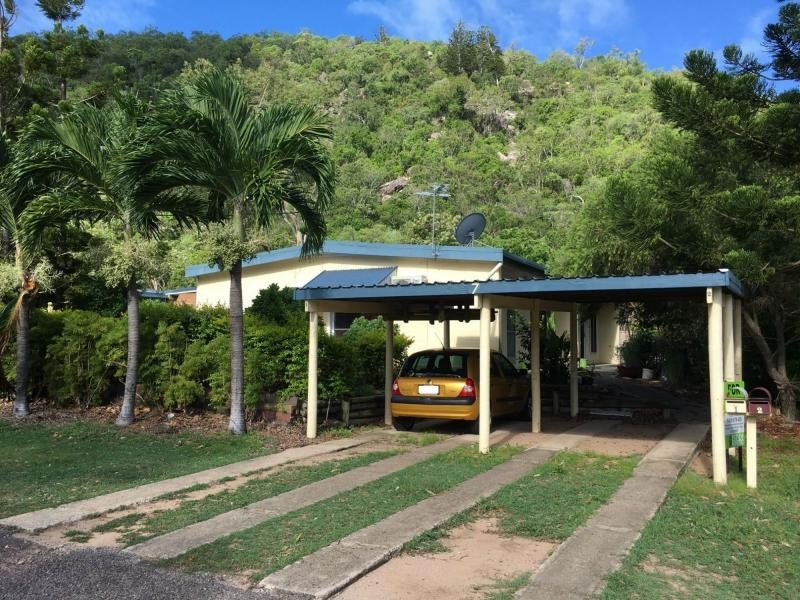 2/7 Kirk Street, Nelly Bay QLD 4819