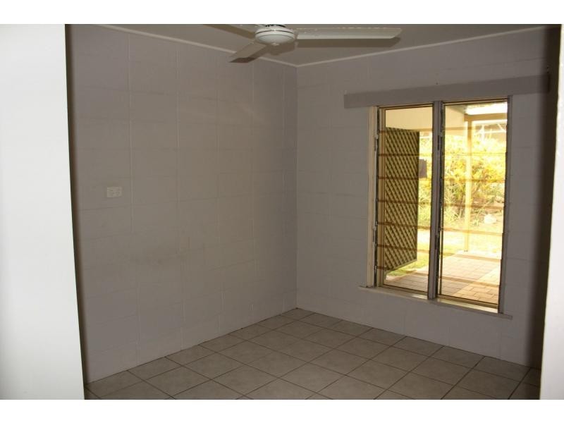 2/7 Kirk Street, Nelly Bay QLD 4819