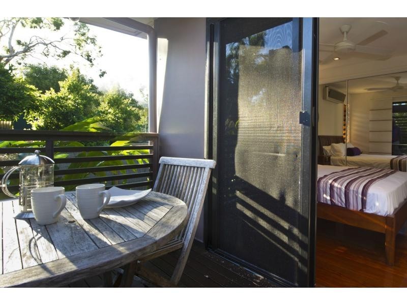 27 Mandalay Avenue, Nelly Bay QLD 4819