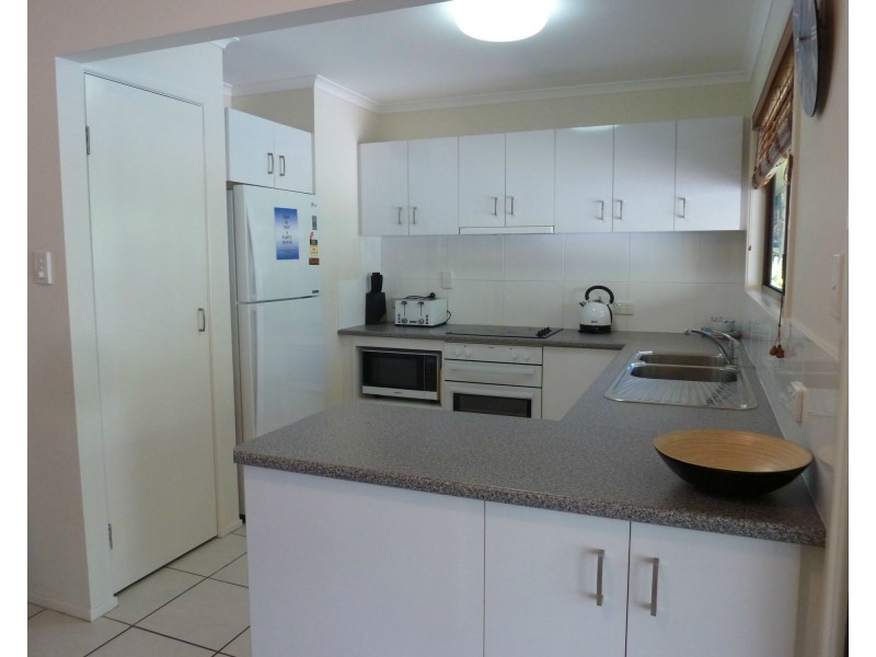 23 Compass Crescent, Nelly Bay QLD 4819