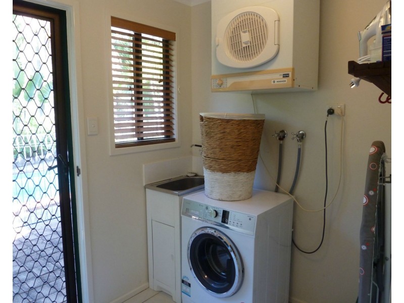 23 Compass Crescent, Nelly Bay QLD 4819