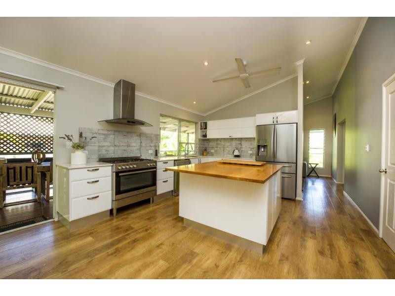 44 Elena Street, Nelly Bay QLD 4819