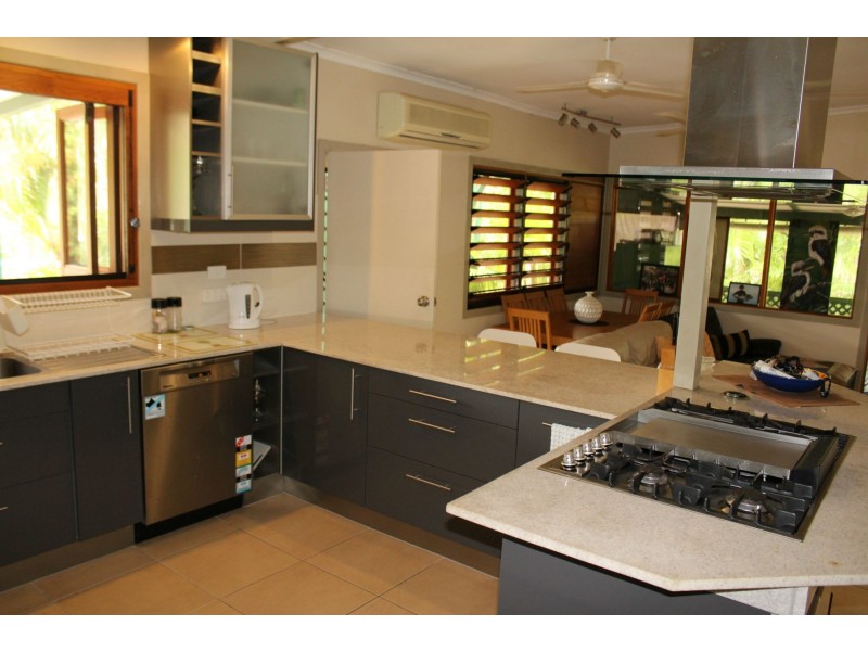 48 Barbarra Street, Picnic Bay QLD 4819