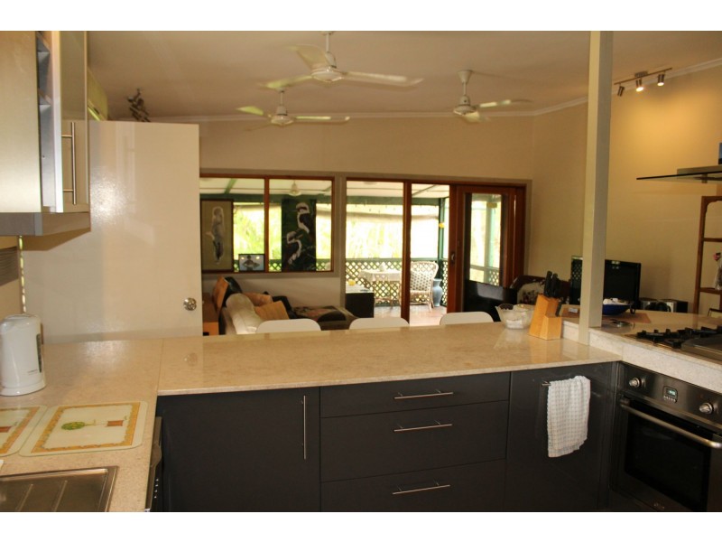 48 Barbarra Street, Picnic Bay QLD 4819