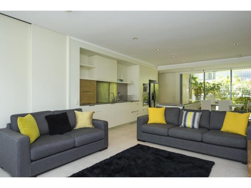 311/123 Sooning St (Blue On Blue), Nelly Bay QLD 4819