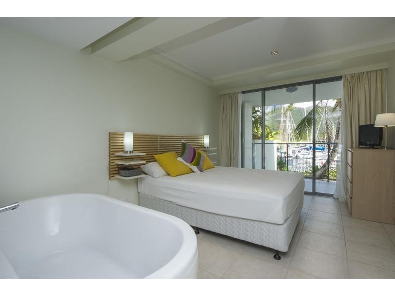 311/123 Sooning St (Blue On Blue), Nelly Bay QLD 4819