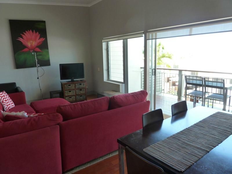 11/13-15 Terrace Place, Nelly Bay QLD 4819