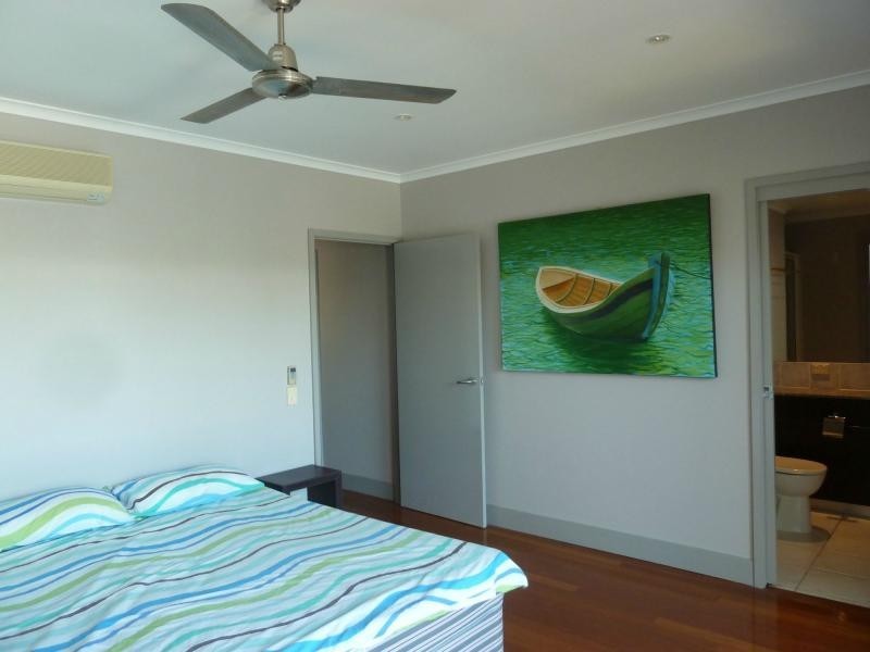 11/13-15 Terrace Place, Nelly Bay QLD 4819