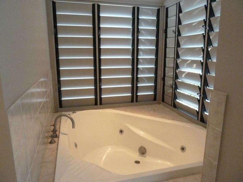 11/13-15 Terrace Place, Nelly Bay QLD 4819