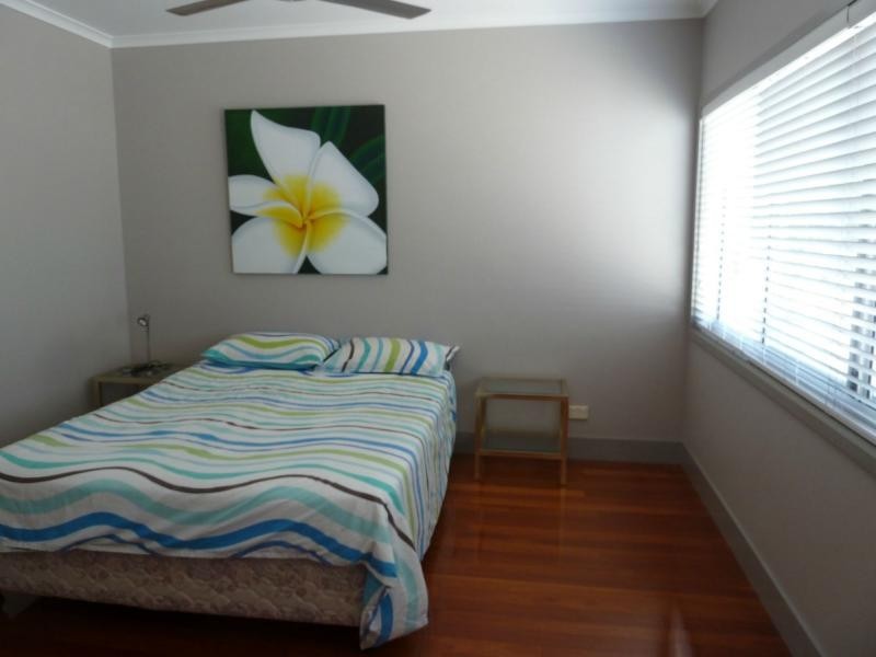 11/13-15 Terrace Place, Nelly Bay QLD 4819