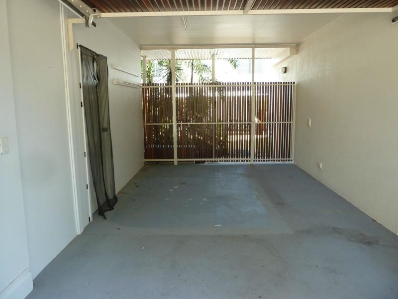 11/13-15 Terrace Place, Nelly Bay QLD 4819