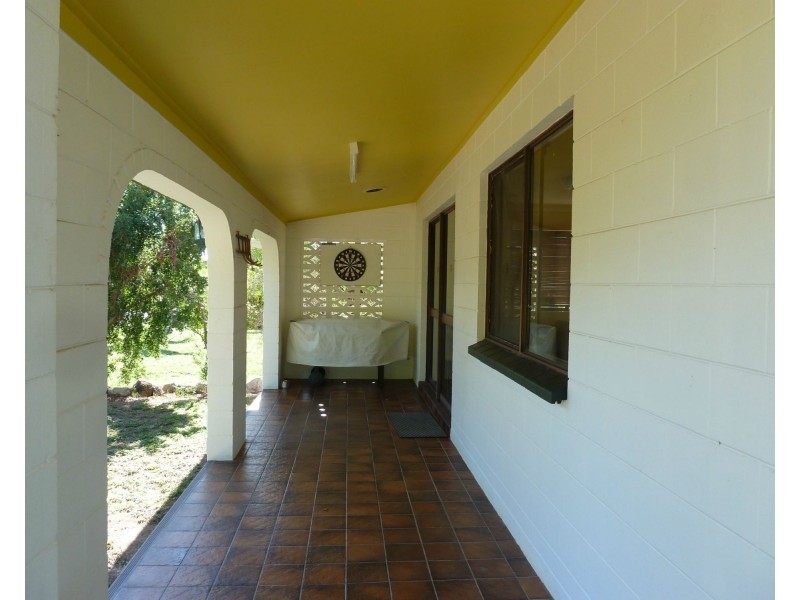 16 Nerita Crescent, Nelly Bay QLD 4819