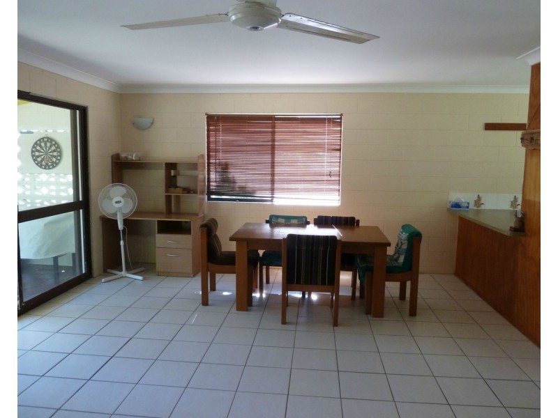 16 Nerita Crescent, Nelly Bay QLD 4819