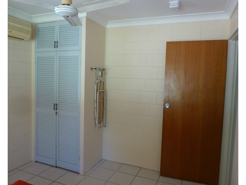 16 Nerita Crescent, Nelly Bay QLD 4819