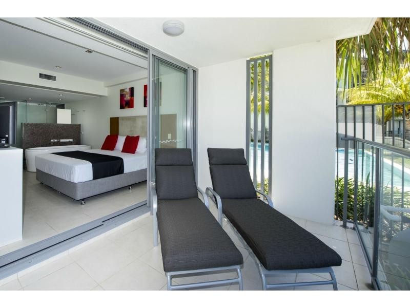 914/123 Sooning St (Blue On Blue), Nelly Bay QLD 4819