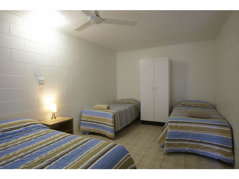 2/5 Hordern Avenue, Arcadia QLD 4819