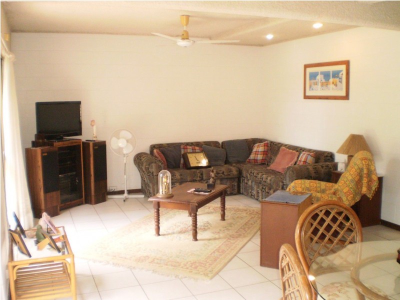 1/59 Hayles Avenue, Arcadia QLD 4819