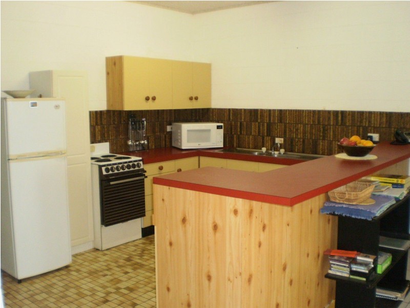 1/59 Hayles Avenue, Arcadia QLD 4819