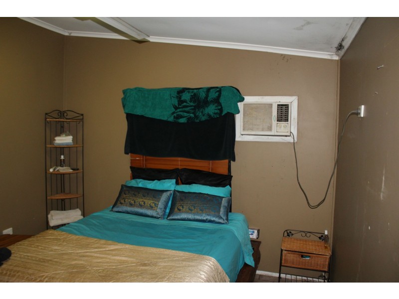 30 The Grove St, Nelly Bay QLD 4819