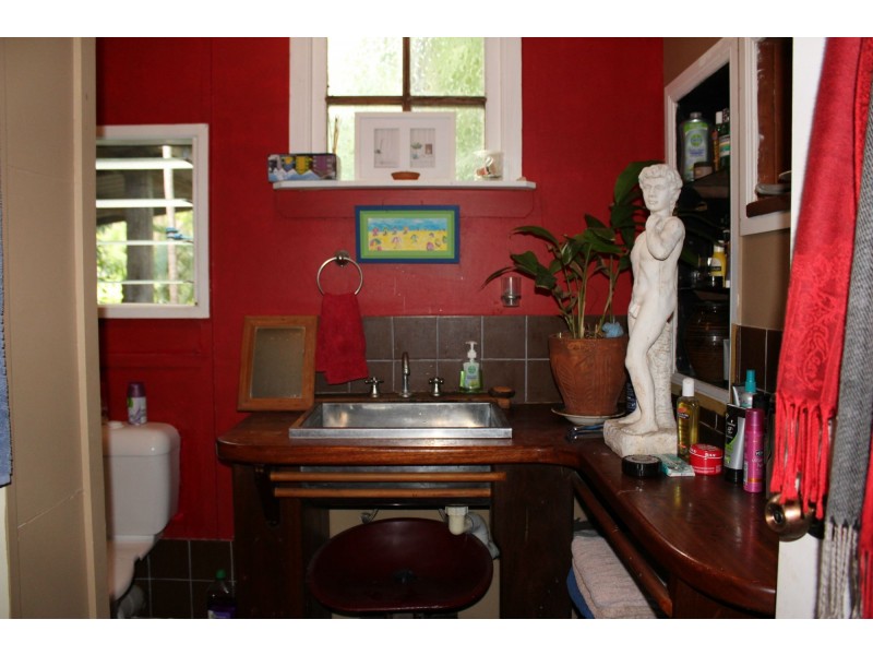 30 The Grove St, Nelly Bay QLD 4819