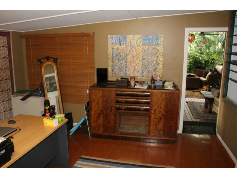 30 The Grove St, Nelly Bay QLD 4819