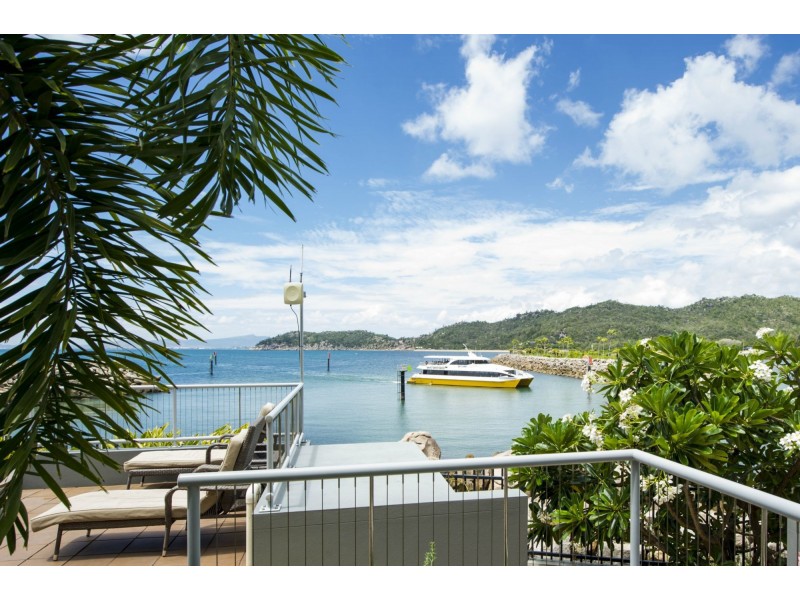 2102/146 Sooning St (Bright Point), Nelly Bay QLD 4819