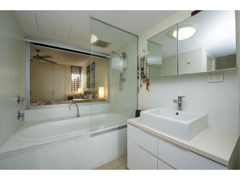2102/146 Sooning St (Bright Point), Nelly Bay QLD 4819