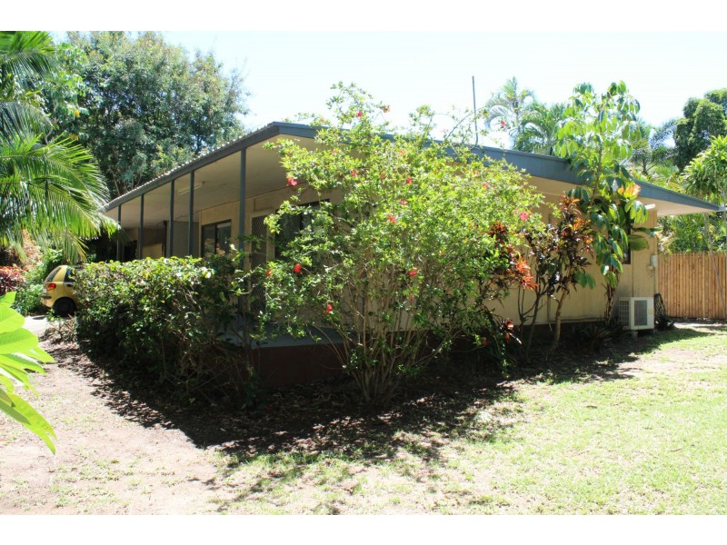 55 Barbarra Street, Picnic Bay QLD 4819