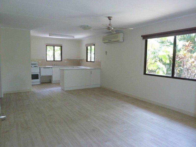 55 Barbarra Street, Picnic Bay QLD 4819