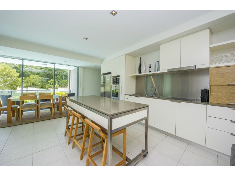 1021/123 Sooning St (Blue On Blue), Nelly Bay QLD 4819