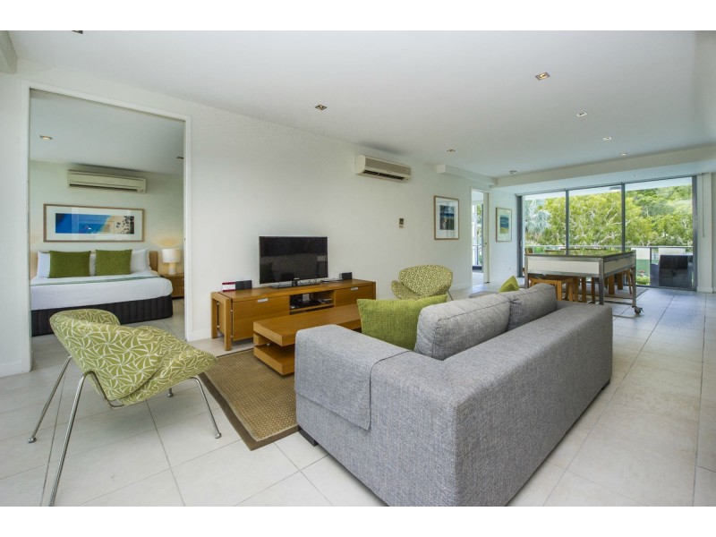 1021/123 Sooning St (Blue On Blue), Nelly Bay QLD 4819