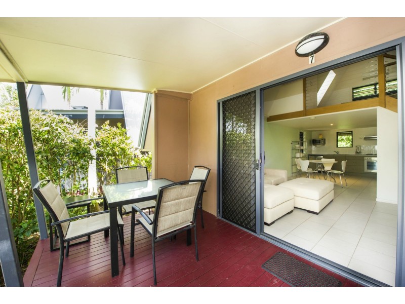 7/42  ‘Canopy’ Yates Street, Nelly Bay QLD 4819