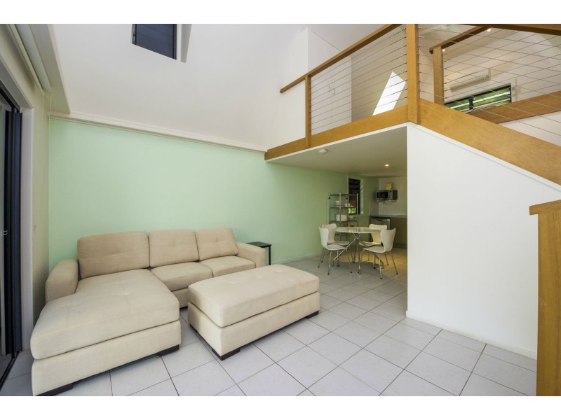 7/42  ‘Canopy’ Yates Street, Nelly Bay QLD 4819