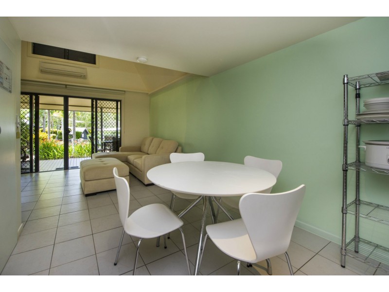7/42  ‘Canopy’ Yates Street, Nelly Bay QLD 4819