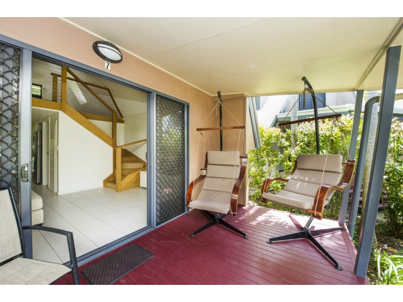 7/42  ‘Canopy’ Yates Street, Nelly Bay QLD 4819