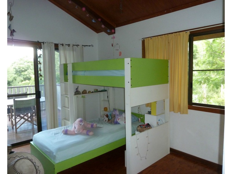 48 Elena Street, Nelly Bay QLD 4819