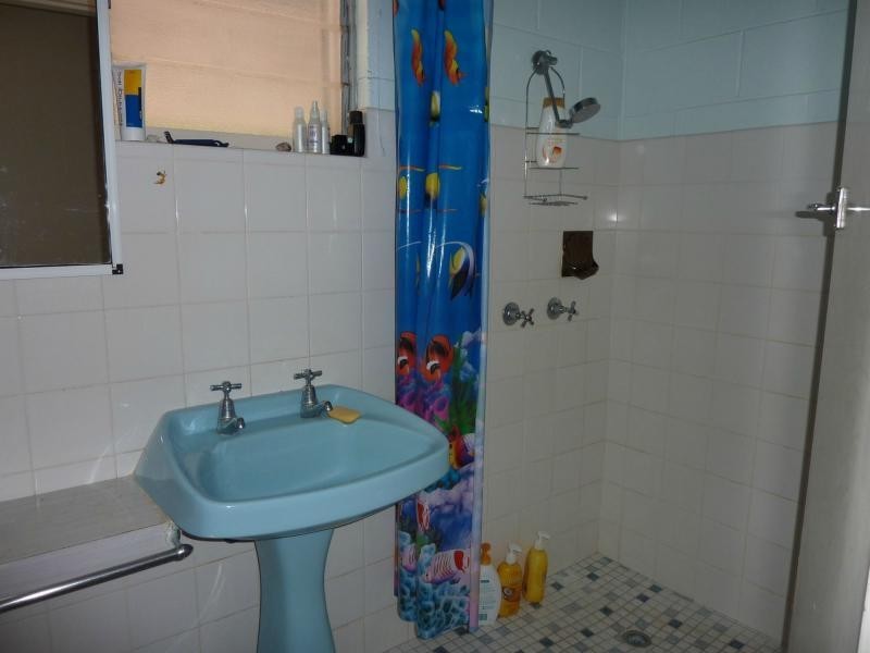 17 Pacific Drive, Horseshoe Bay, Magnetic Island QLD 4819