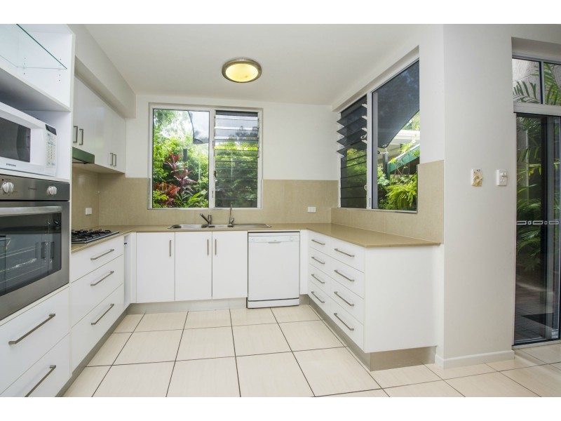 1/3 Boulder Court, Nelly Bay QLD 4819