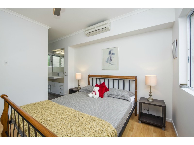 1/3 Boulder Court, Nelly Bay QLD 4819