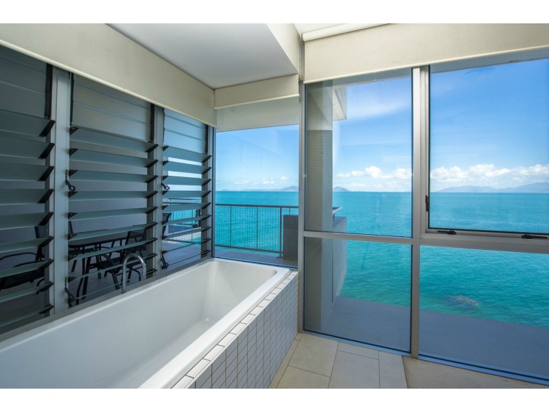 4401/146 Sooning St (Bright Point), Nelly Bay QLD 4819