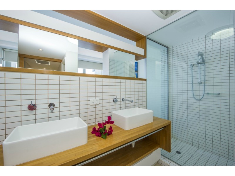 4401/146 Sooning St (Bright Point), Nelly Bay QLD 4819