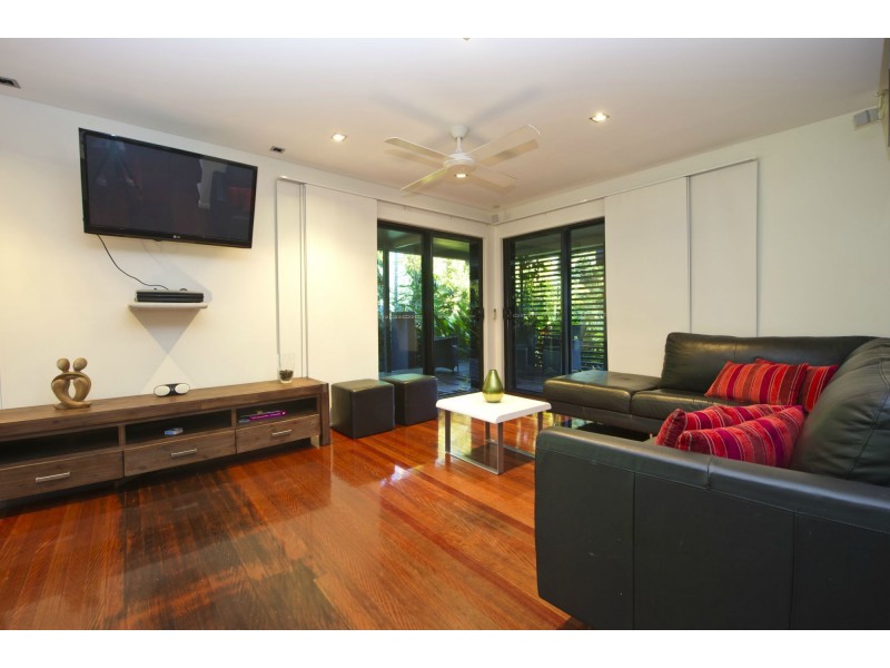 27 Mandalay Avenue, Nelly Bay QLD 4819