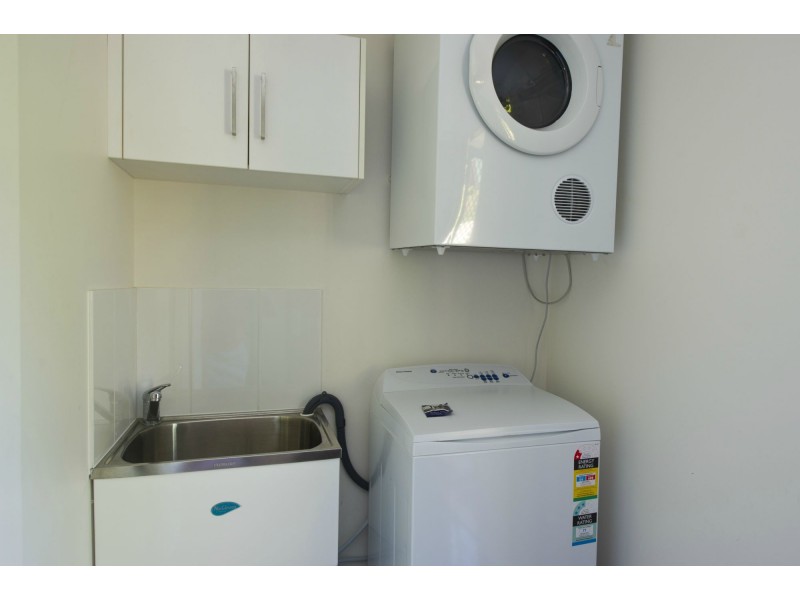 27 Mandalay Avenue, Nelly Bay QLD 4819