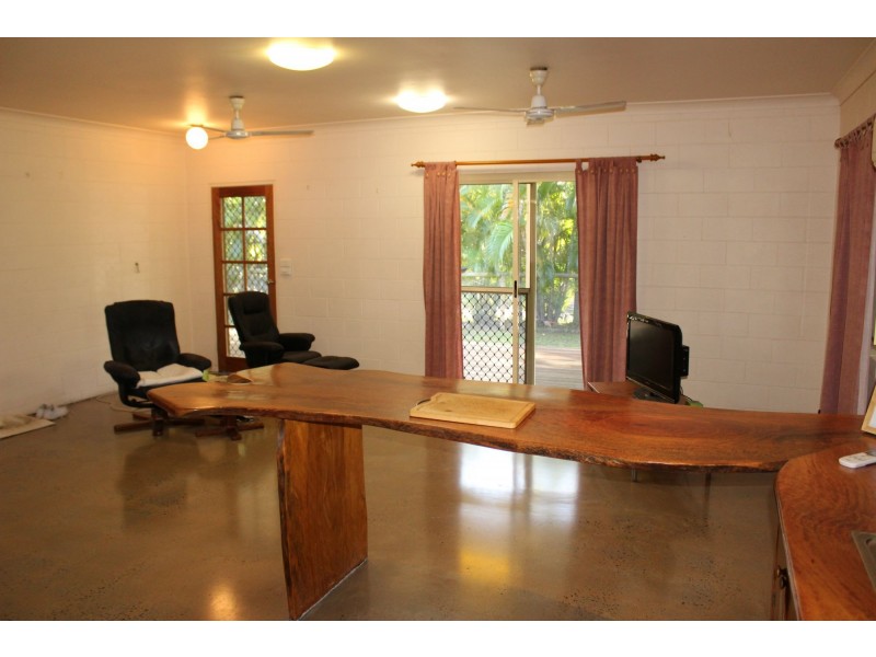 5 Corica Crescent, Horseshoe Bay QLD 4819